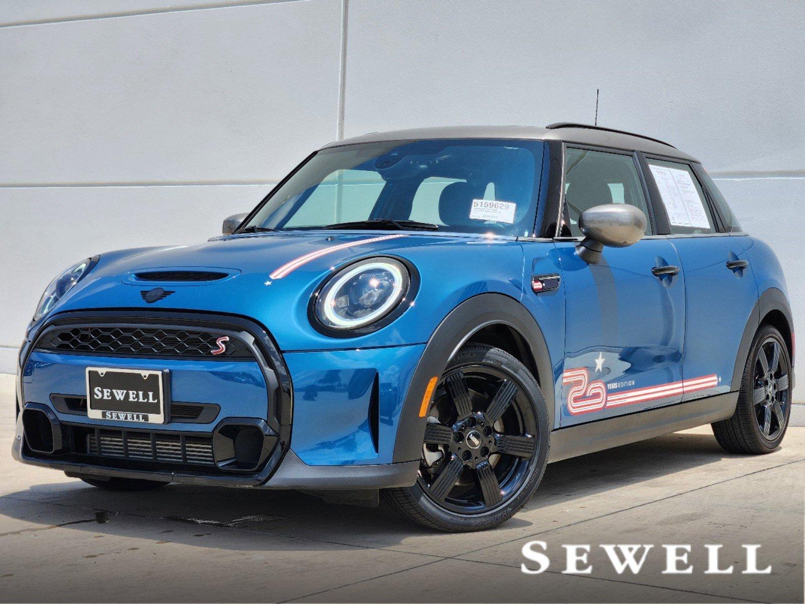 2023 MINI Cooper S Hardtop 4 Door Vehicle Photo in PLANO, TX 75024