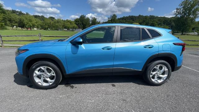 2025 Chevrolet Trax Vehicle Photo in THOMPSONTOWN, PA 17094-9014