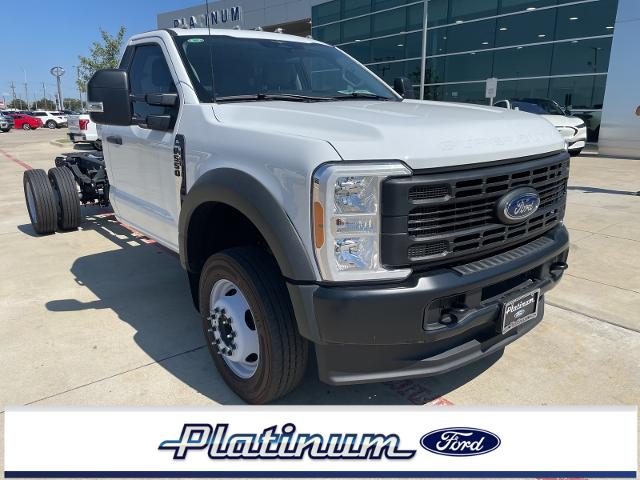 2023 Ford Super Duty F-550 DRW Vehicle Photo in Terrell, TX 75160