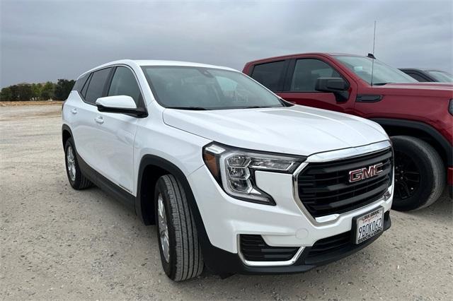 2022 GMC Terrain Vehicle Photo in ELK GROVE, CA 95757-8703