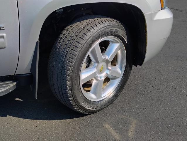 2012 Chevrolet Avalanche Vehicle Photo in GREEN BAY, WI 54304-5303