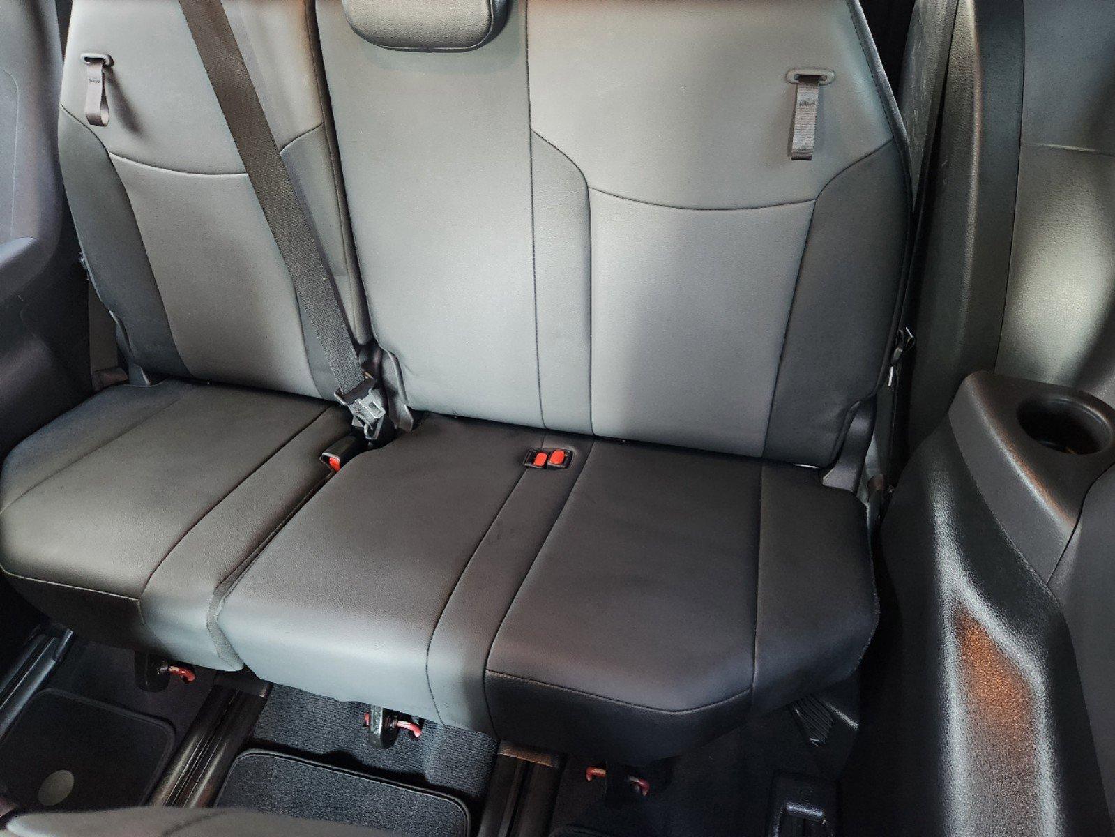 2022 Toyota Sienna Vehicle Photo in GRAPEVINE, TX 76051-8302