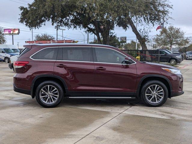 2019 Toyota Highlander Vehicle Photo in SELMA, TX 78154-1459