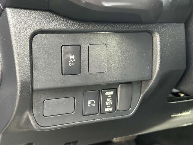 2021 Toyota Tacoma 4WD Vehicle Photo in SAINT JAMES, NY 11780-3219