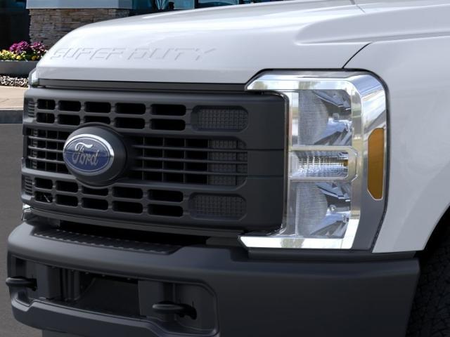 2024 Ford Super Duty F-350 SRW Vehicle Photo in Weatherford, TX 76087-8771