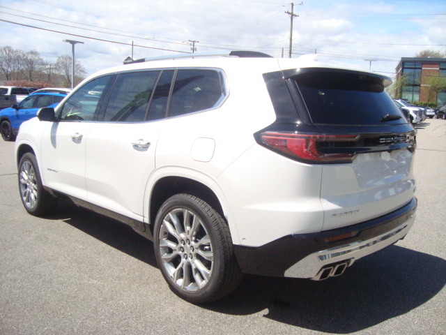 2024 GMC Acadia Vehicle Photo in PORTSMOUTH, NH 03801-4196