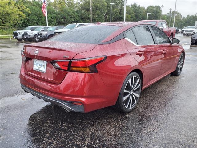 Used 2022 Nissan Altima SR with VIN 1N4BL4CV4NN349628 for sale in Pearland, TX