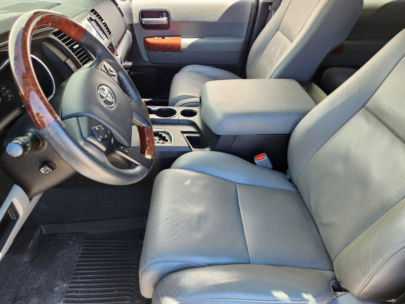 2020 Toyota Sequoia Vehicle Photo in PLANO, TX 75024