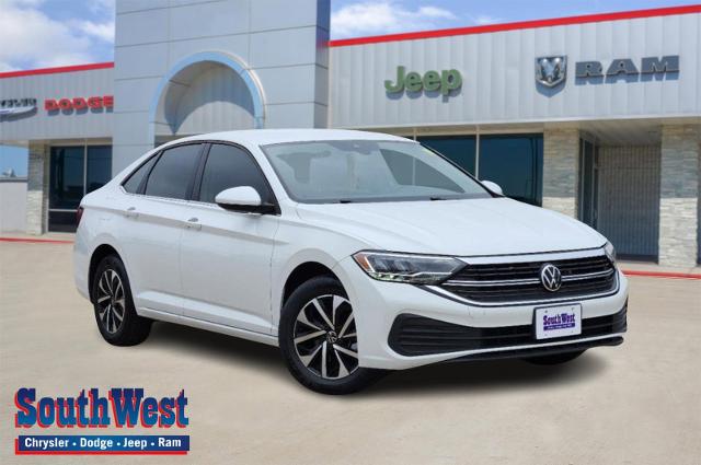 2024 Volkswagen Jetta Vehicle Photo in Cleburne, TX 76033