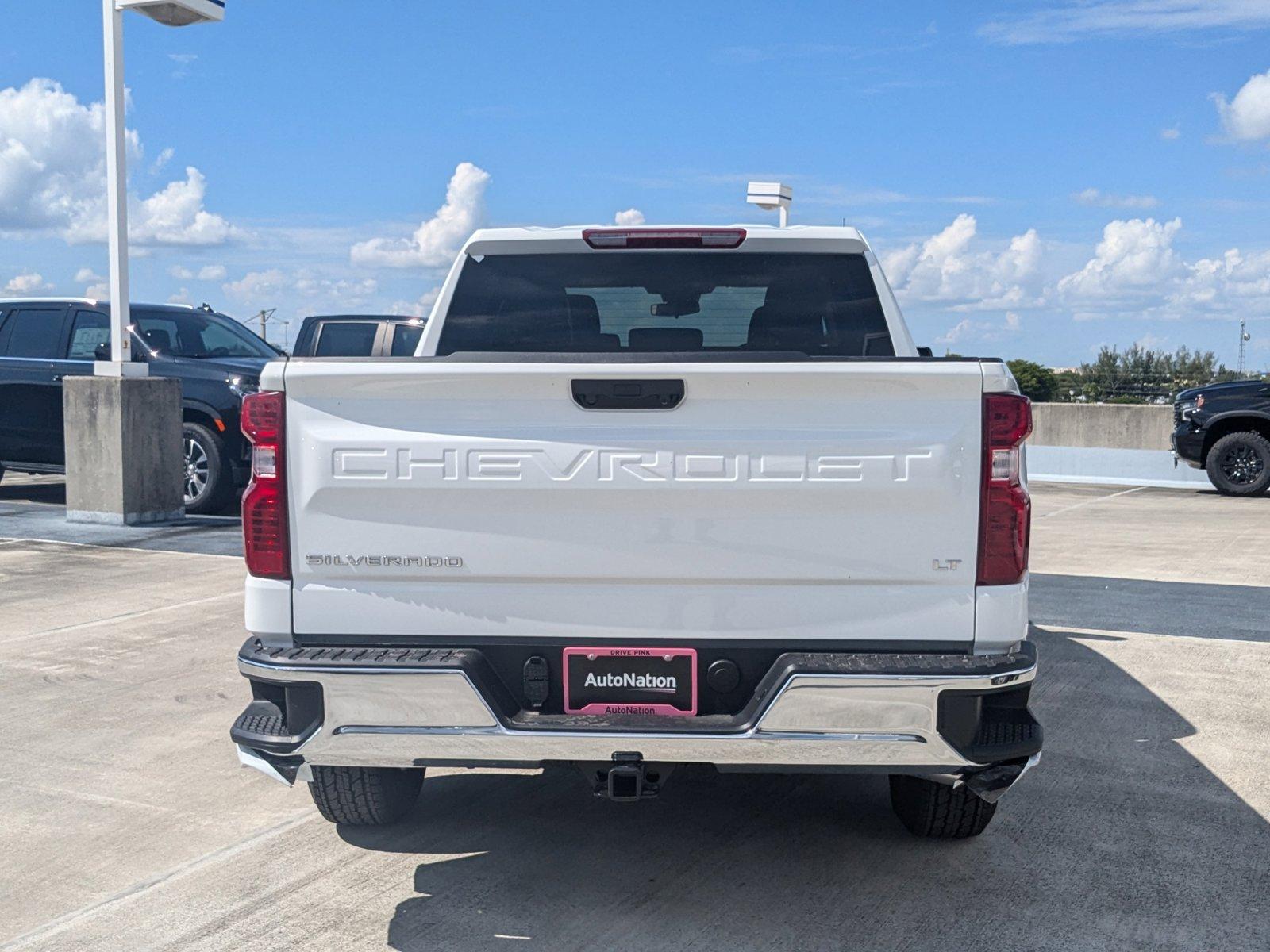 2024 Chevrolet Silverado 1500 Vehicle Photo in MIAMI, FL 33172-3015