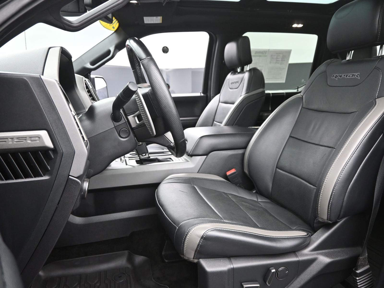 2018 Ford F-150 Vehicle Photo in Cedar Rapids, IA 52402