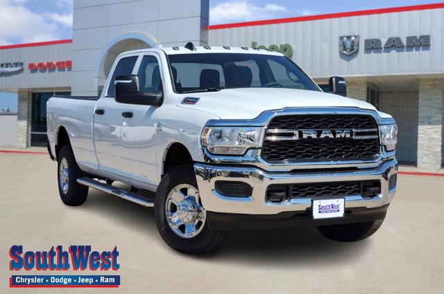 2024 Ram 2500 Vehicle Photo in Cleburne, TX 76033