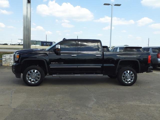 2017 GMC Sierra 2500HD Vehicle Photo in ROSENBERG, TX 77471-5675