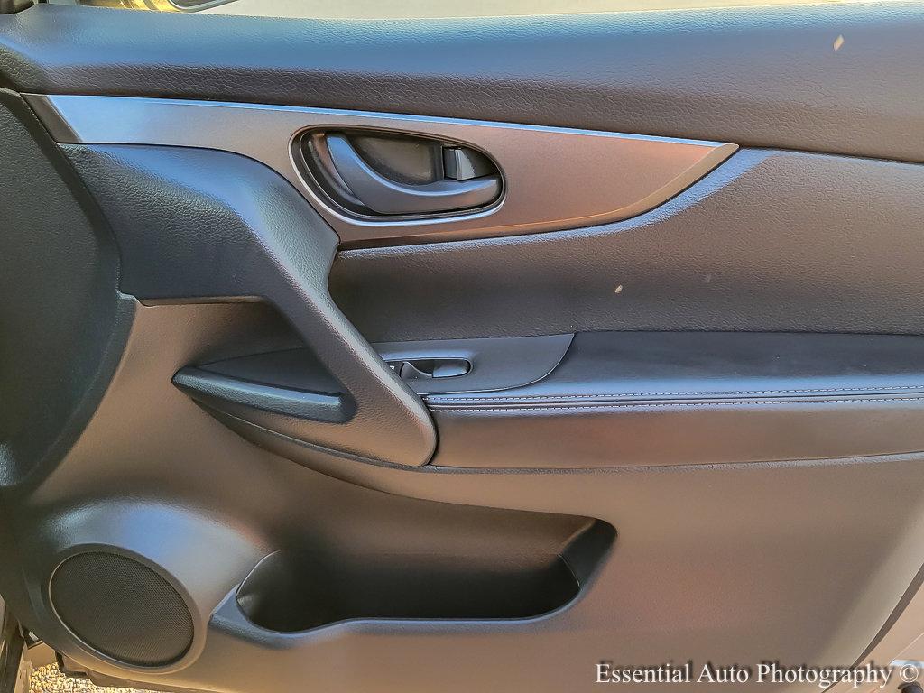 2021 Nissan Rogue Sport Vehicle Photo in Plainfield, IL 60586