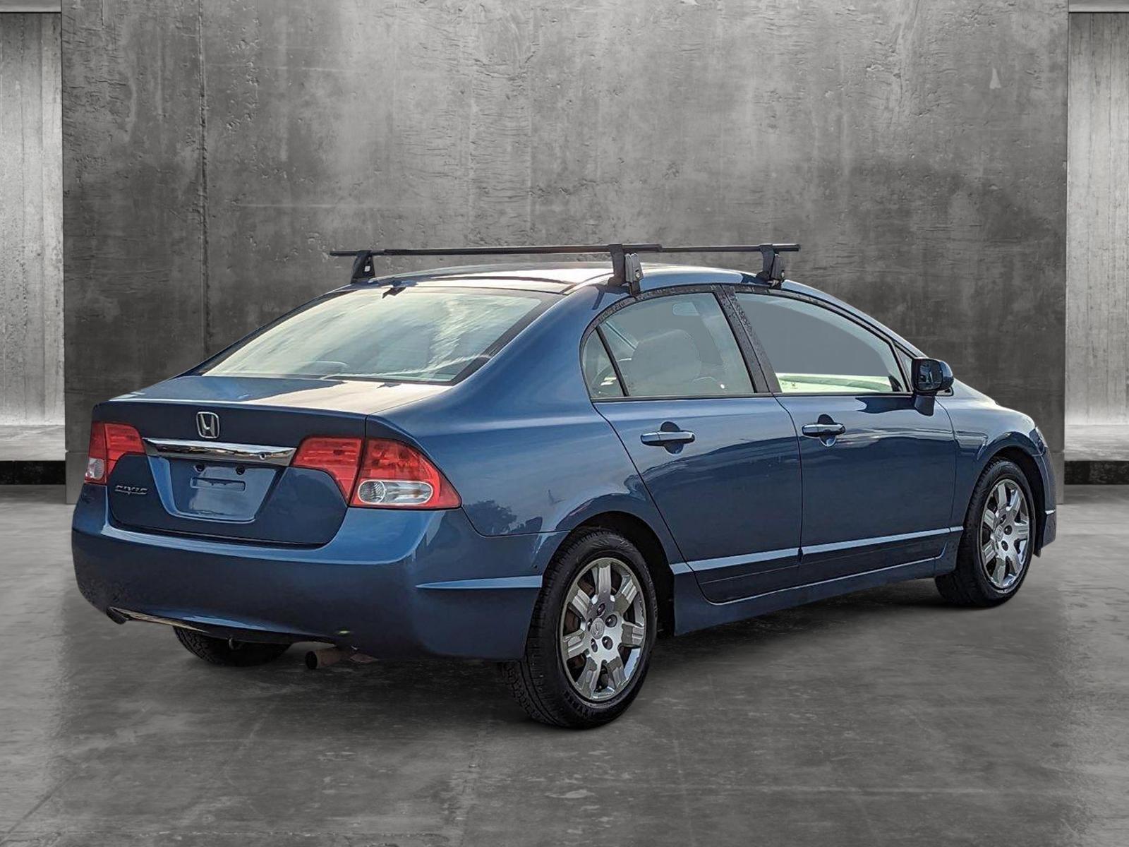 2009 Honda Civic Sedan Vehicle Photo in Spokane Valley, WA 99206