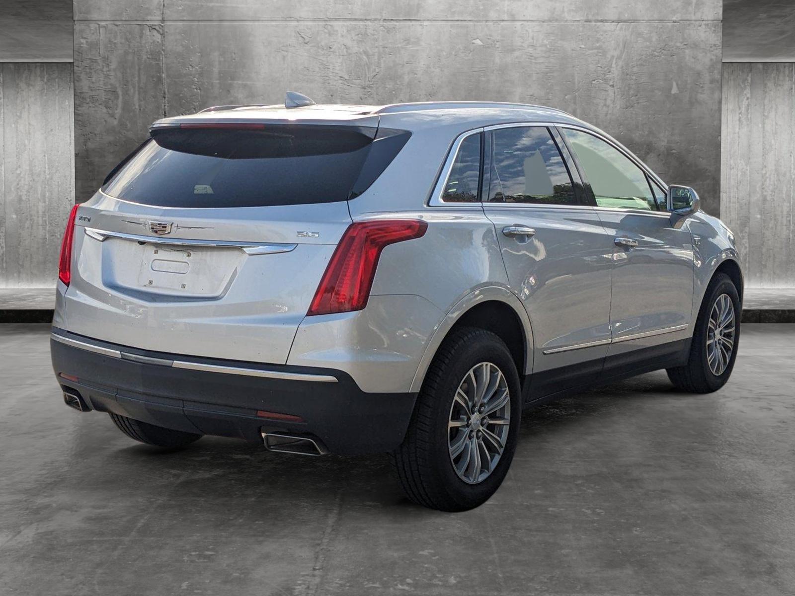 2018 Cadillac XT5 Vehicle Photo in WEST PALM BEACH, FL 33407-3296