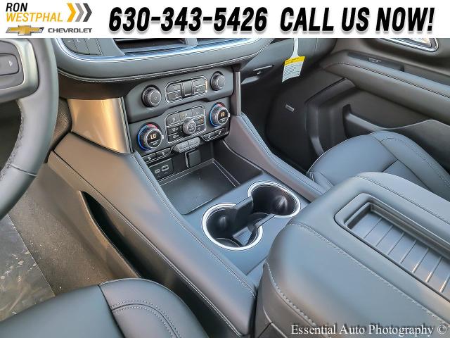 2024 Chevrolet Suburban Vehicle Photo in AURORA, IL 60503-9326