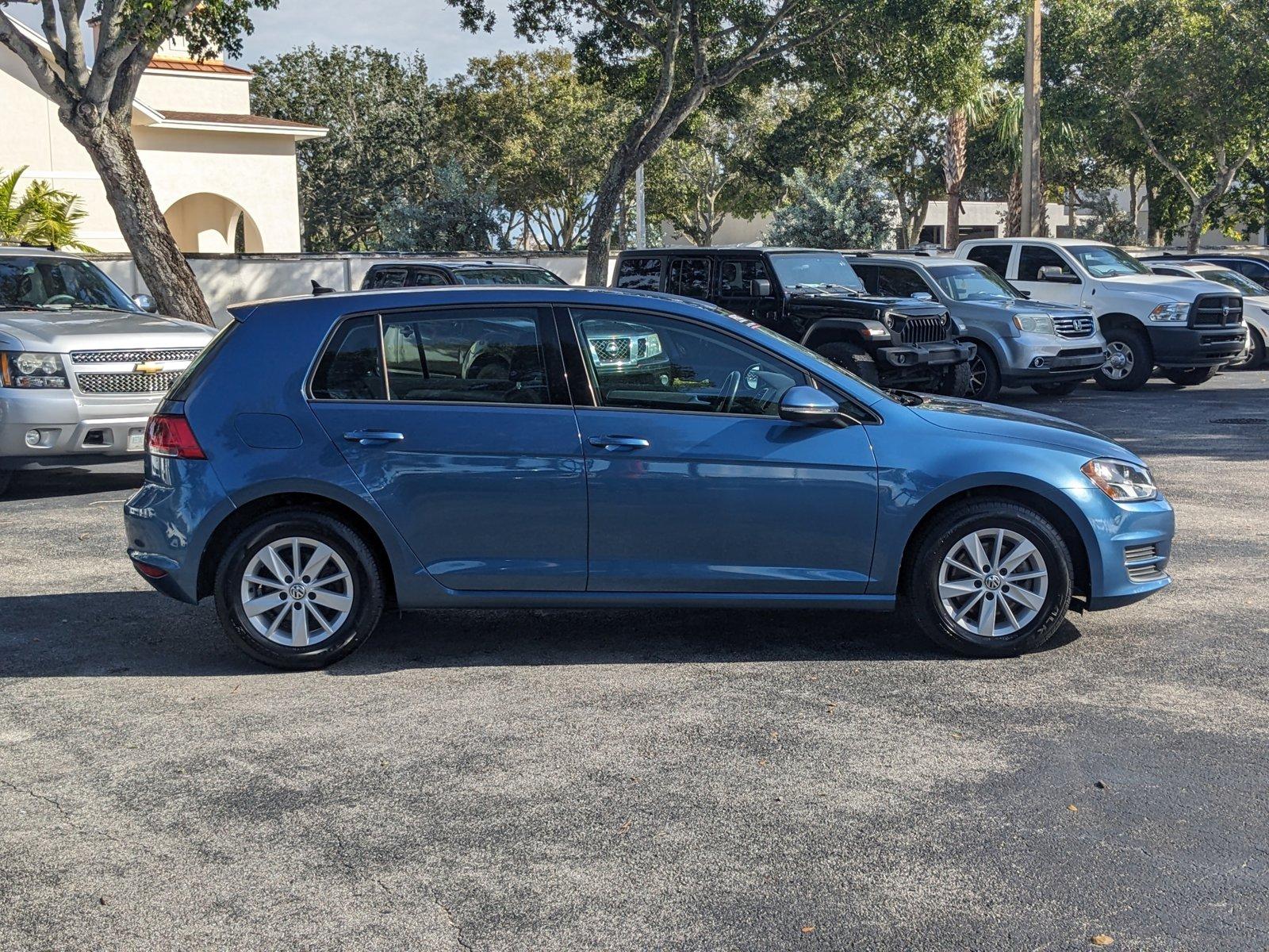 2016 Volkswagen Golf Vehicle Photo in GREENACRES, FL 33463-3207