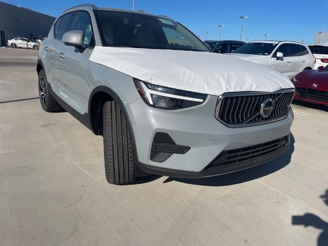 2025 Volvo XC40 Vehicle Photo in Grapevine, TX 76051