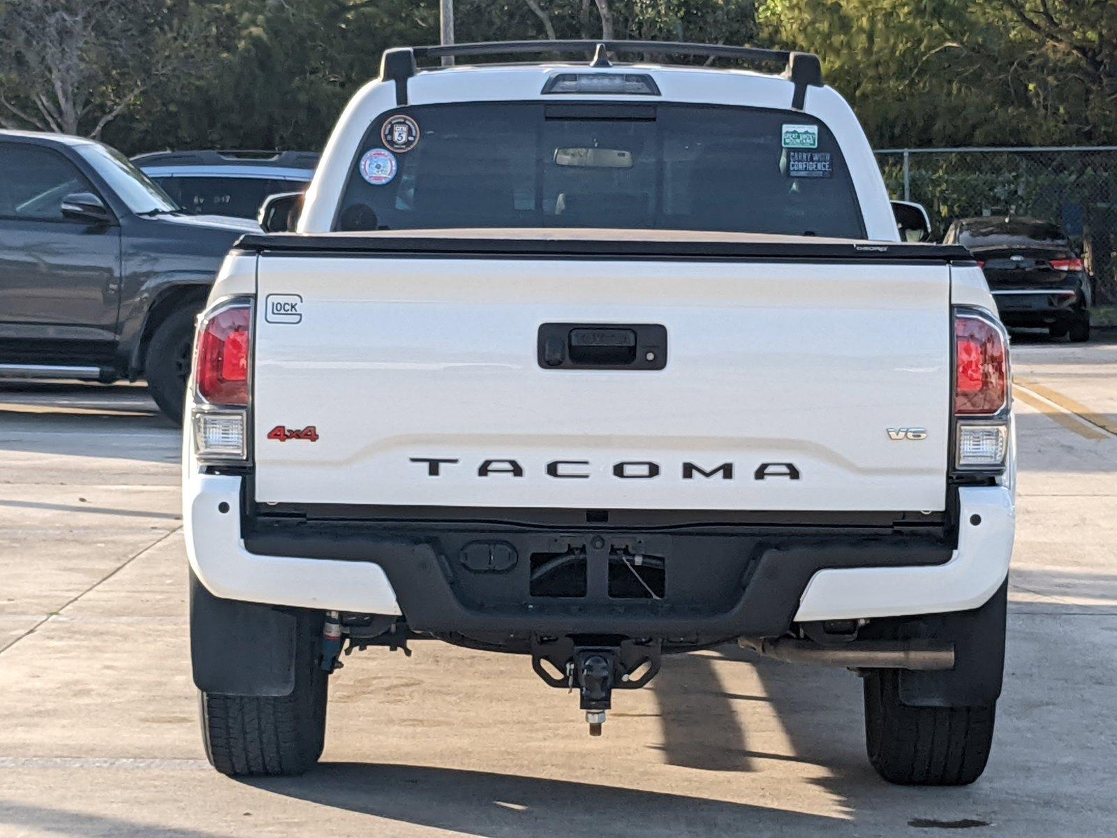 2022 Toyota Tacoma 4WD Vehicle Photo in Davie, FL 33331