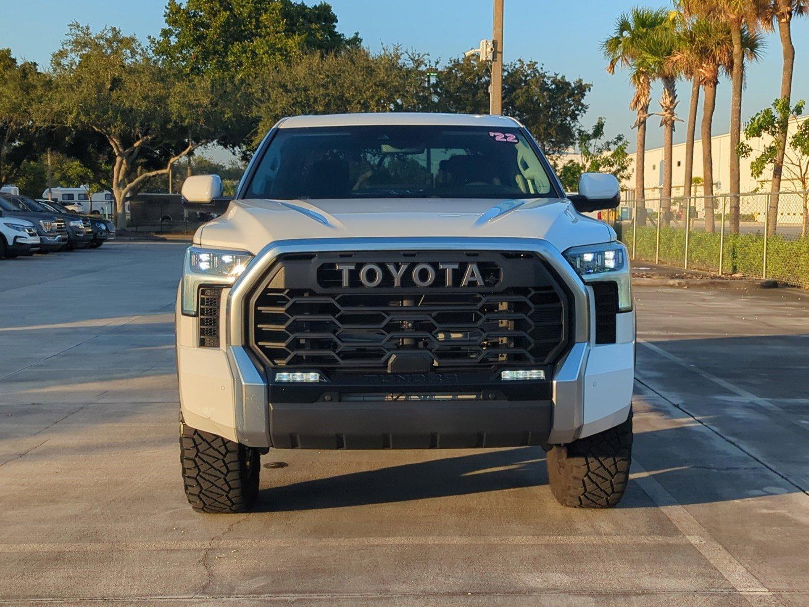 2022 Toyota Tundra 4WD Vehicle Photo in Margate, FL 33063