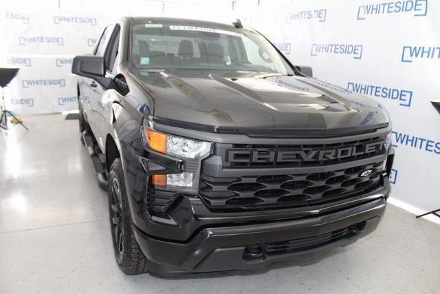 2024 Chevrolet Silverado 1500 Vehicle Photo in SAINT CLAIRSVILLE, OH 43950-8512