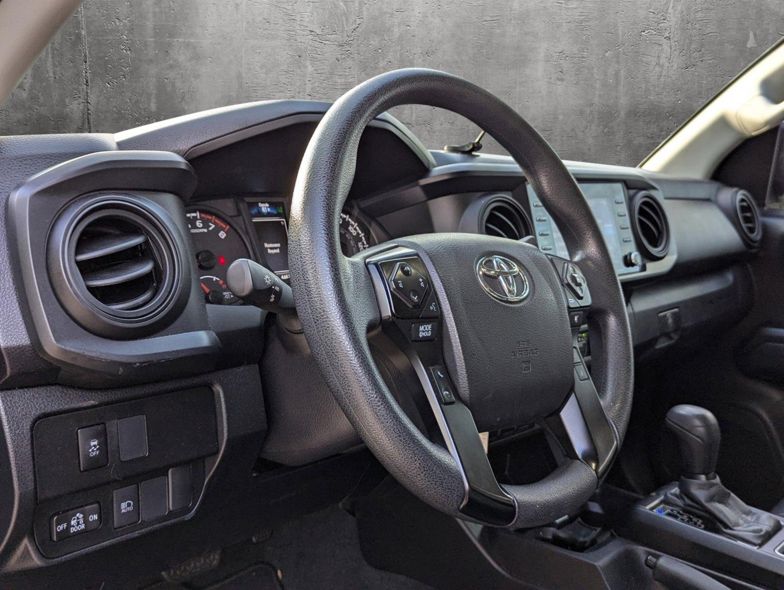 2022 Toyota Tacoma 4WD Vehicle Photo in Pembroke Pines , FL 33027