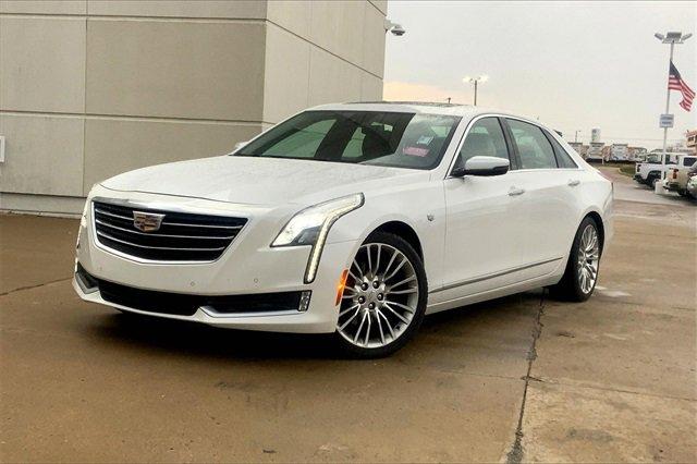 2018 Cadillac CT6 Vehicle Photo in TOPEKA, KS 66609-0000