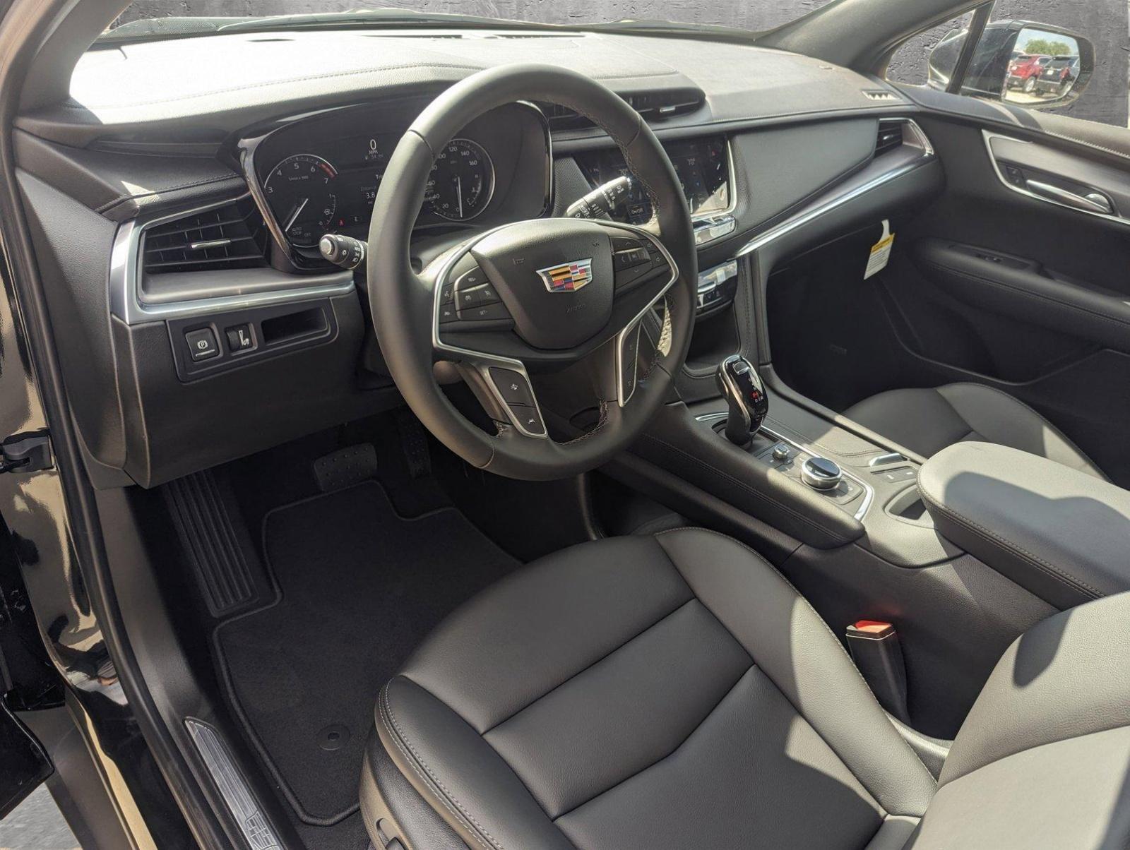 2024 Cadillac XT5 Vehicle Photo in CORPUS CHRISTI, TX 78412-4902