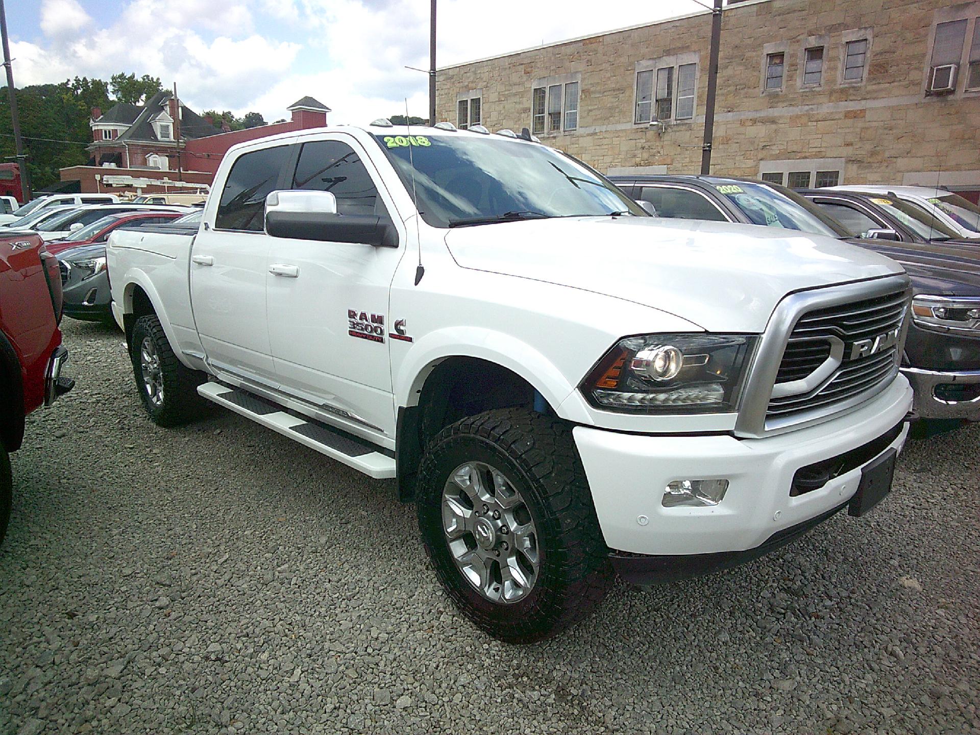 2018 Ram 3500 Vehicle Photo in KITTANNING, PA 16201-1536