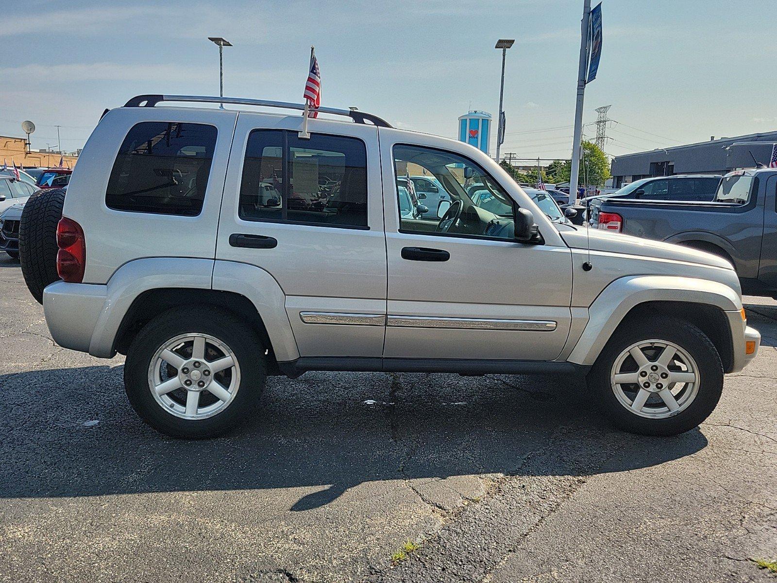 2006 Jeep Liberty Vehicle Photo in Saint Charles, IL 60174