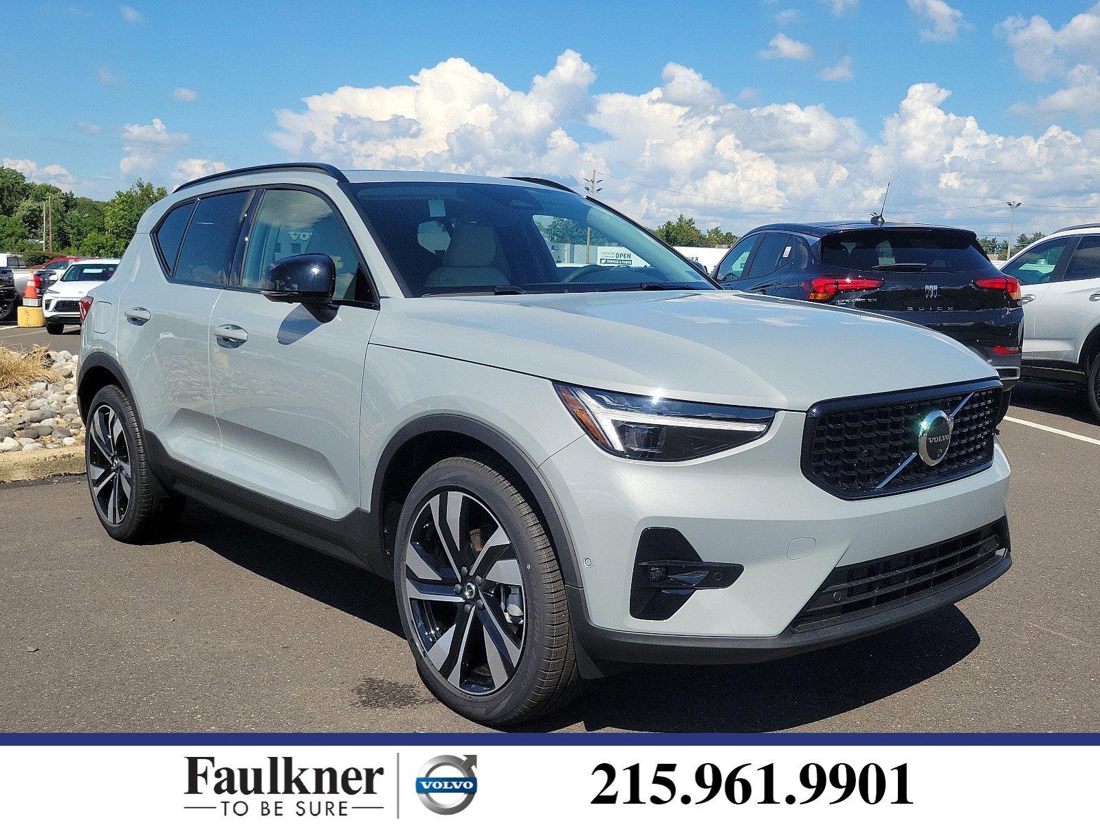 2025 Volvo XC40 Vehicle Photo in Trevose, PA 19053