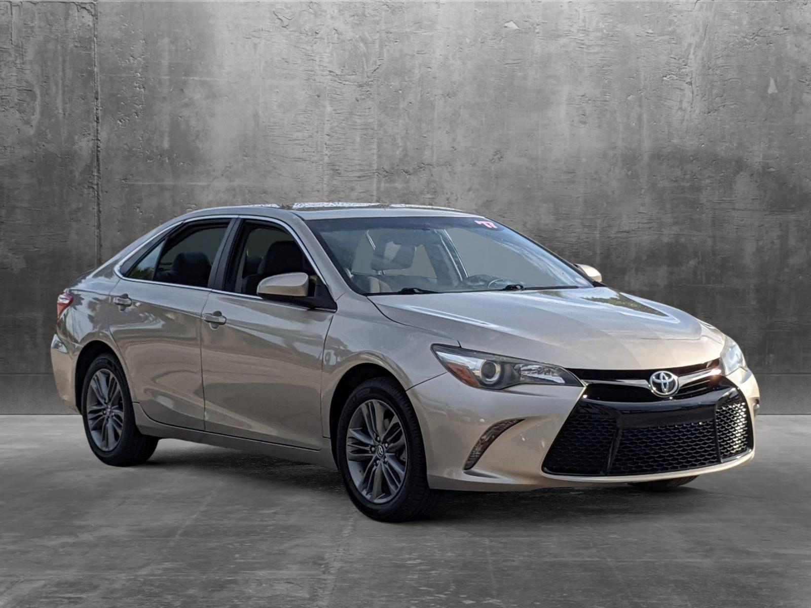 2017 Toyota Camry Vehicle Photo in Davie, FL 33331