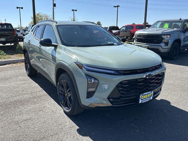 2025 Chevrolet Trax Vehicle Photo in GREELEY, CO 80634-4125