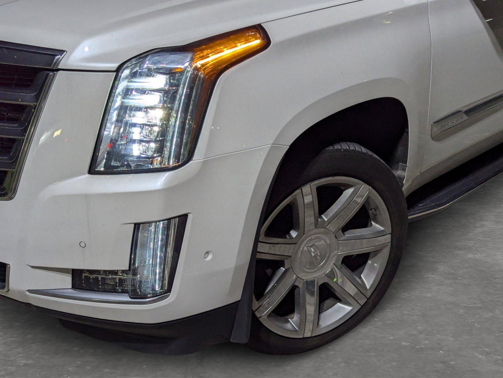 2020 Cadillac Escalade ESV Vehicle Photo in Davie, FL 33331