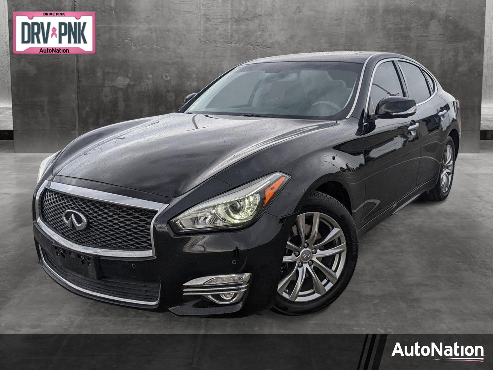 2017 INFINITI Q70 Vehicle Photo in Austin, TX 78728