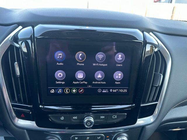 2021 Chevrolet Traverse Vehicle Photo in TUPELO, MS 38801-6508