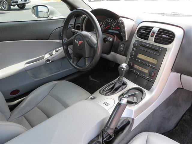 2005 Chevrolet Corvette Vehicle Photo in LEESBURG, FL 34788-4022