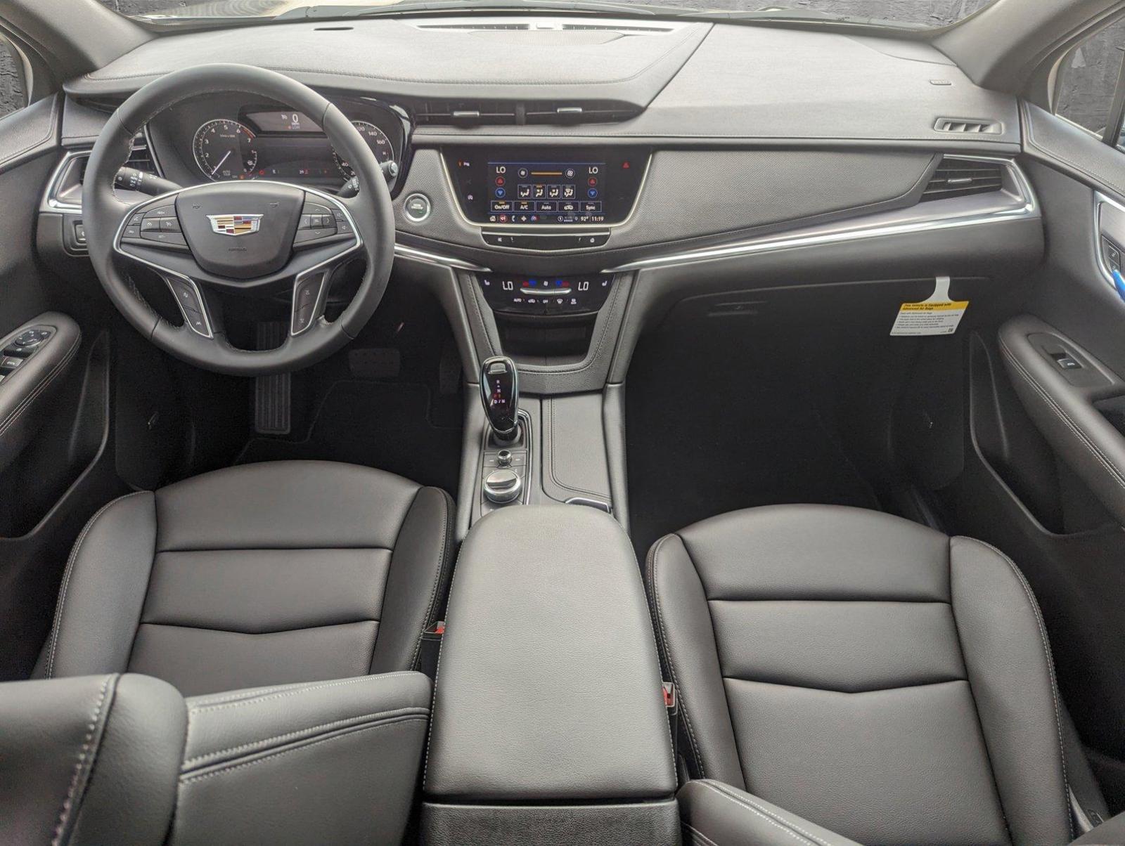 2024 Cadillac XT5 Vehicle Photo in CORPUS CHRISTI, TX 78412-4902