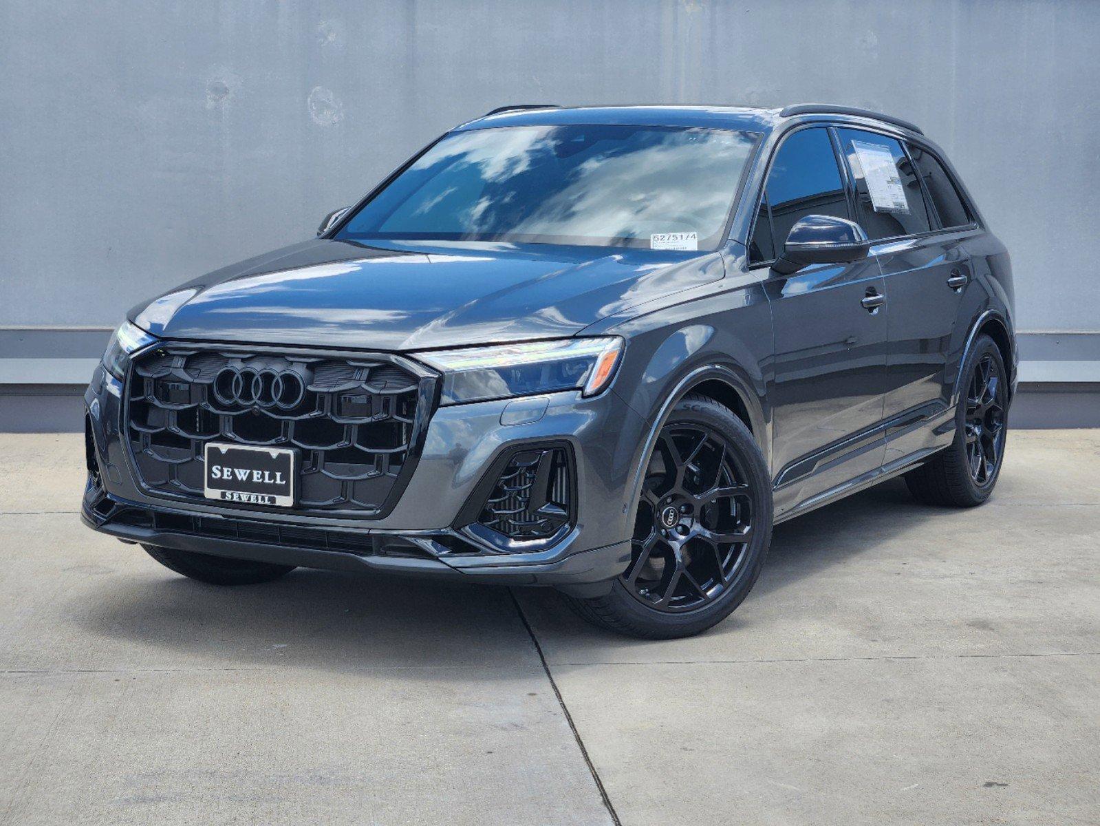 2025 Audi SQ7 Vehicle Photo in SUGAR LAND, TX 77478