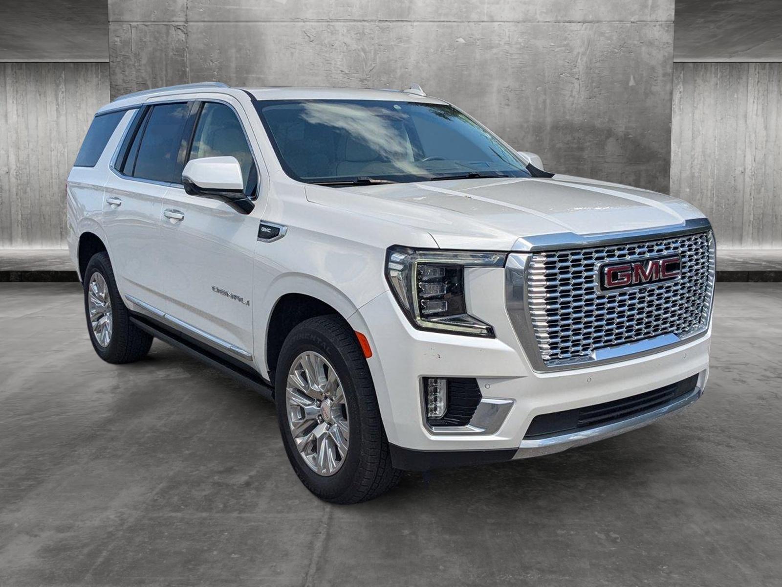 2023 GMC Yukon Vehicle Photo in Panama City, FL 32401