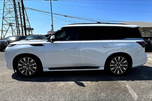 2025 INFINITI QX80 Vehicle Photo in San Antonio, TX 78230