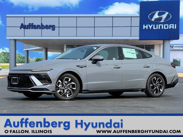 2024 Hyundai SONATA Vehicle Photo in O'Fallon, IL 62269