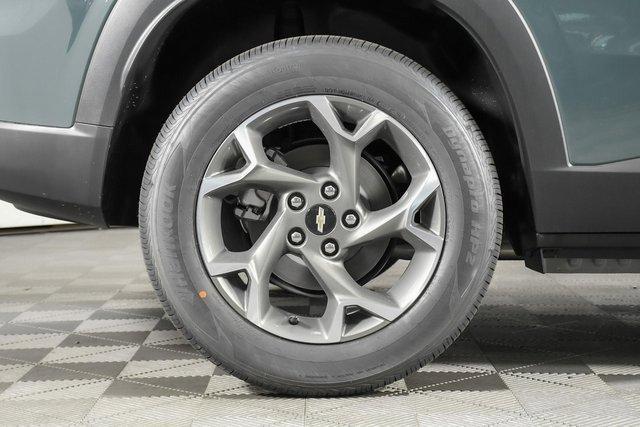 2025 Chevrolet Trax Vehicle Photo in PUYALLUP, WA 98371-4149