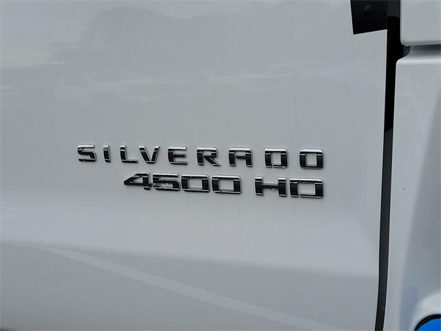 2024 Chevrolet Silverado 4500 HD Vehicle Photo in MILFORD, DE 19963-6122