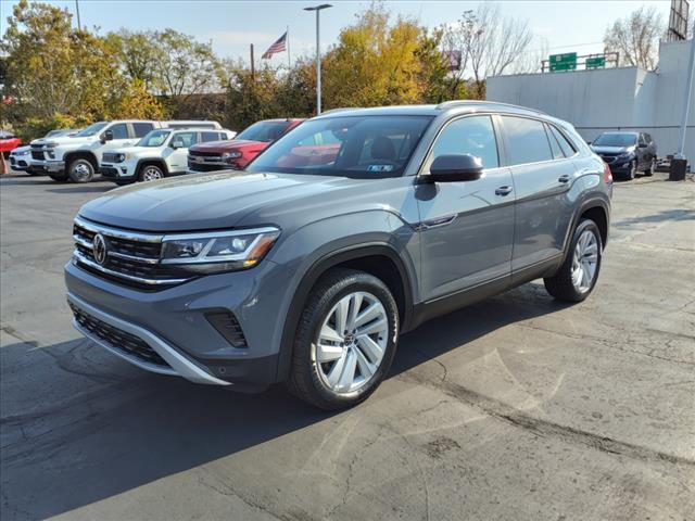 2022 Volkswagen Atlas Cross Sport Vehicle Photo in TARENTUM, PA 15084-1435