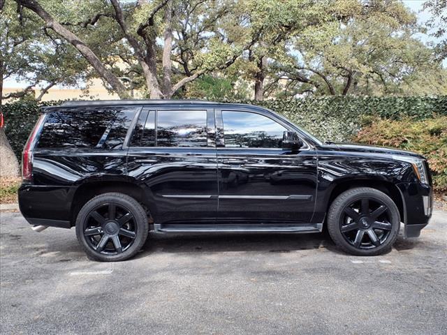 2018 Cadillac Escalade Vehicle Photo in SAN ANTONIO, TX 78230-1001