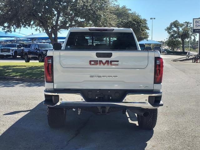 2024 GMC Sierra 2500 HD Vehicle Photo in DENTON, TX 76210-9321