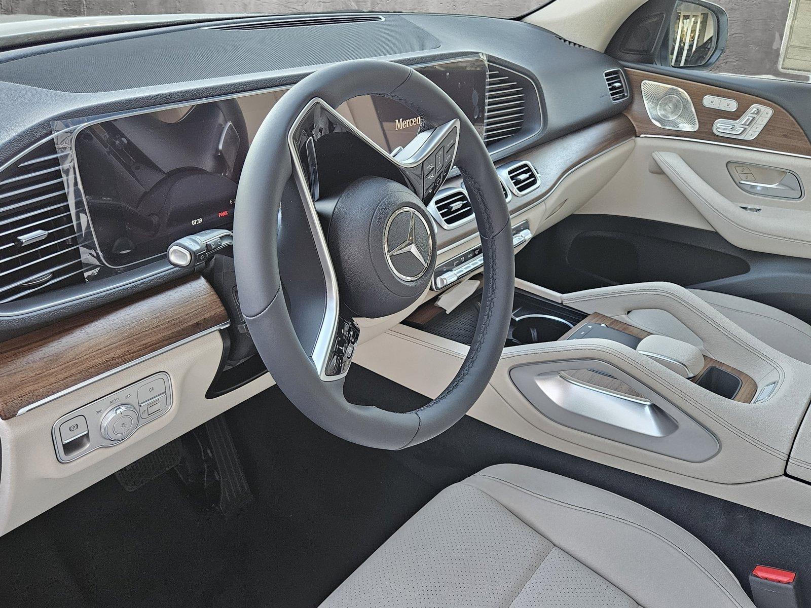 2024 Mercedes-Benz GLE Vehicle Photo in Coconut Creek, FL 33073