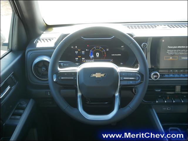 2024 Chevrolet Colorado Vehicle Photo in MAPLEWOOD, MN 55119-4794